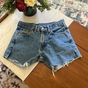 Levi Cutoffs